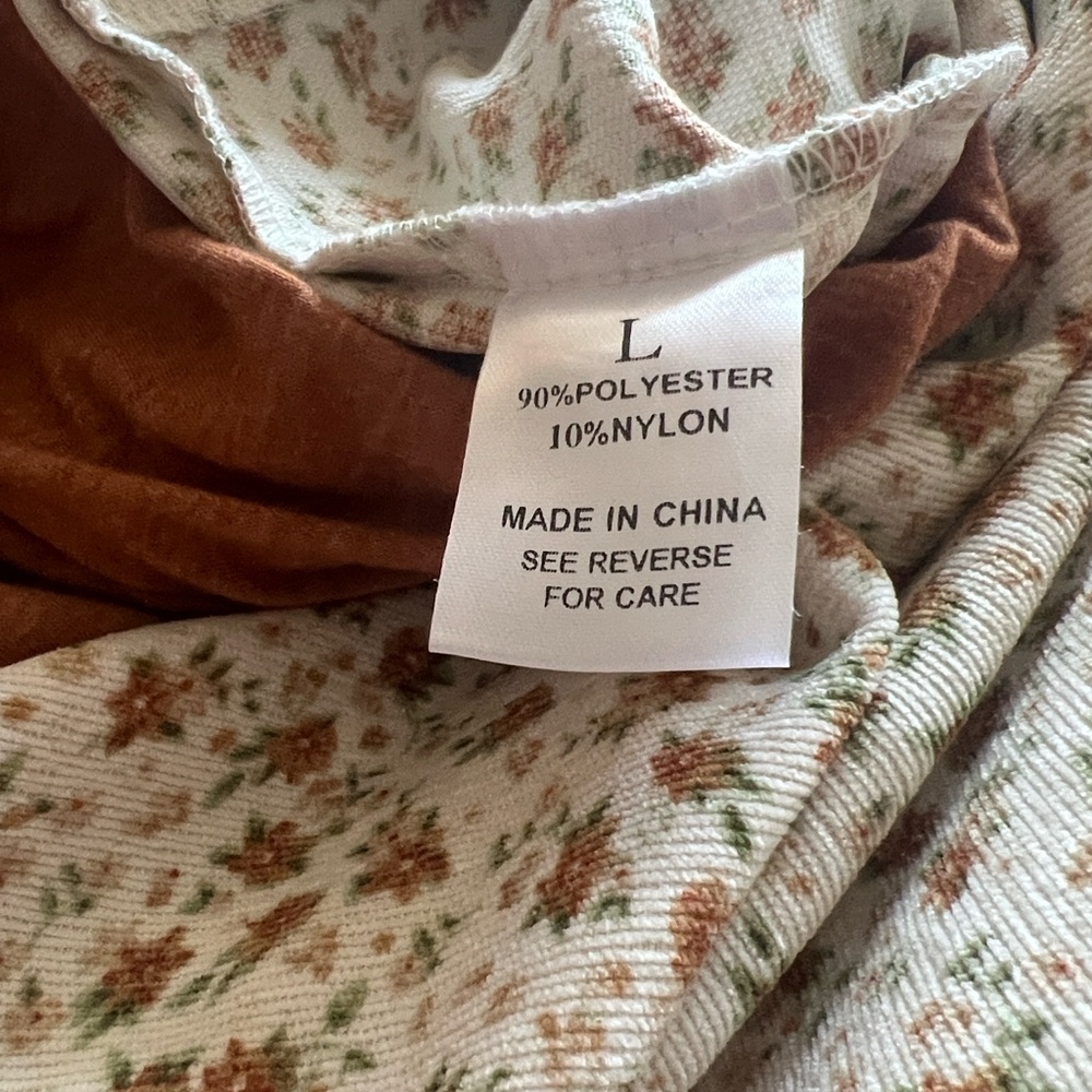 Floral Print Jumpsuit - Picture 10 of 12